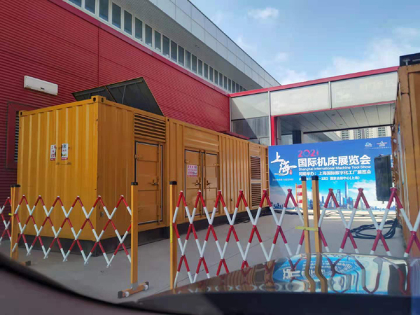 奉新出租发电机-柴油发电机和汽油发电机哪个更好一些？